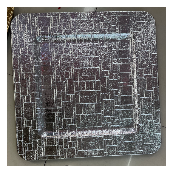 PLATEAU CARRÉ ARGENTÉ PLASTIQU